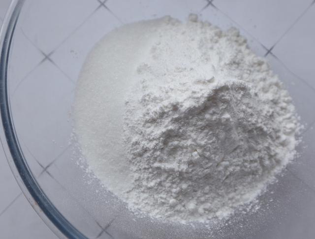 蜜红豆糯米糕，晶莹剔透，口感软糯香甜，在家也能轻松做，太香了