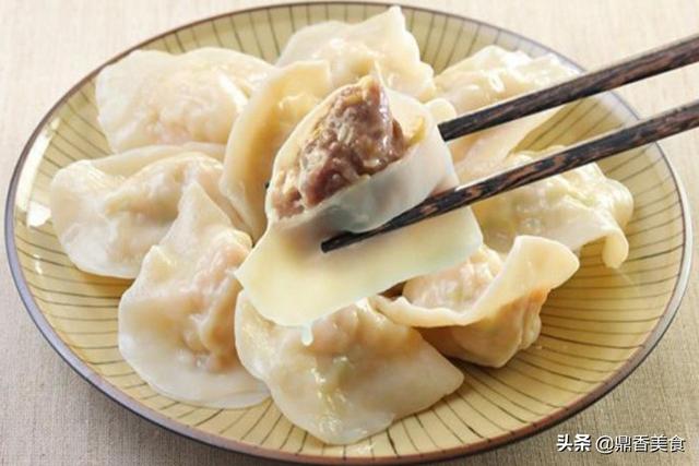 包饺子时，多加这2样，用上这"3招"，饺子饱满多汁，个个鲜香