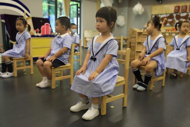 新华网客户端|图集｜小萌娃“回笼”，深圳1537所幼儿园今日开园