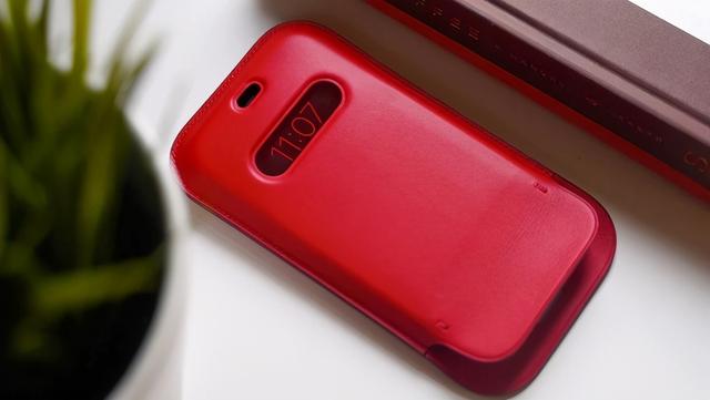 999元的iPhone 12皮革保护套体验如何？来看实测结果