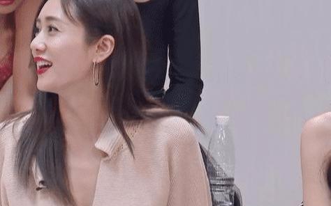 定格|黄圣依忘记吴昕，刘芸冷落小咖女星，蓝盈莹三观正