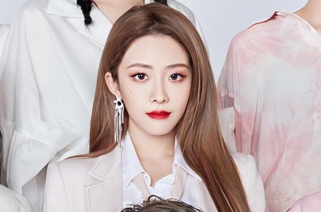 9号放映厅|THE9晒正面照营业，赵小棠臭脸抢镜，风格各异难打破出道失业魔咒