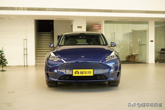 新车｜充足空间和澎湃动力选谁？体验特斯拉MODEL Y/3