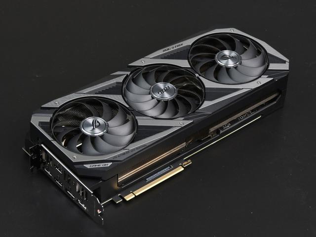 华硕RTX3070评测：超高1905MHz显非凡