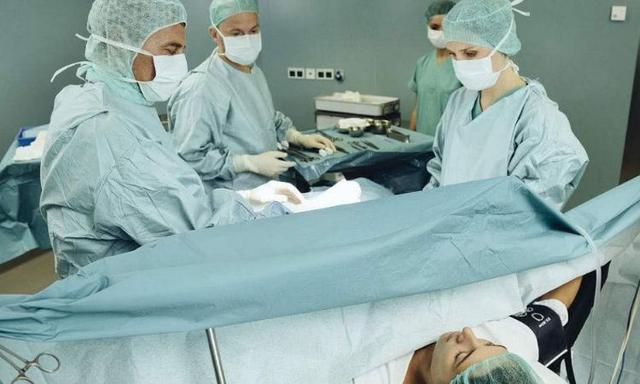 『超级宝妈』产科医生：剖腹产的三大危害需了解，分娩时别大意