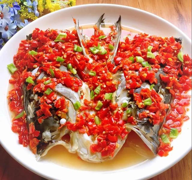 年夜饭|一张小方桌，一荤又一素