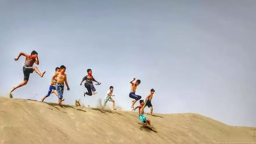 「暖先生格调」假期延长：教育部推荐13部优秀影片，建议家长陪孩子一起看，比旅行收获更大！