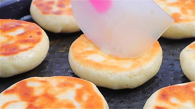 糯米粉这样做真好吃，很多人都没吃过，外酥里软，吃一次念念不忘