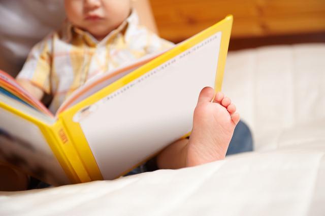 【超级宝妈】这绘本有“毒”，毒害孩子心灵和身体，很多家长和幼儿园还在买
