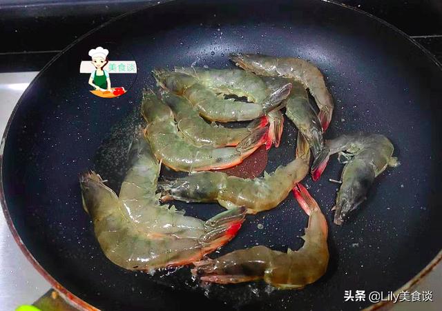 大虾粉丝煲怎么做好吃？大厨教你家常做法，鲜香入味，收藏好备用