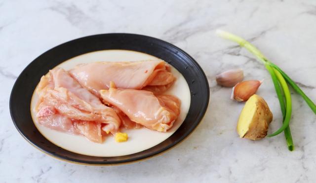 想吃鸡米不用去外面买了，自己在家做，卫生健康，实惠多了