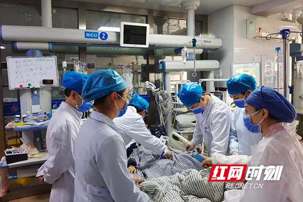 产科|二胎妈妈命悬一线 湖南省直中医医院启动市、省级急救通道全力抢救