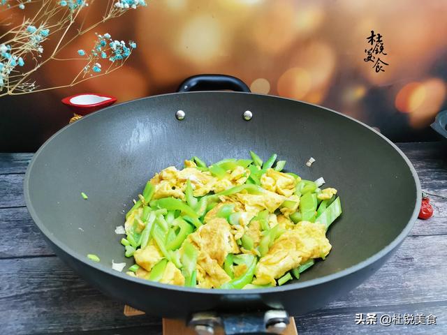 【你的育儿经】这食材孕妇要常吃,富含卵磷脂,去胎毒,快转给家人看看