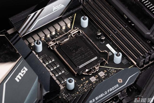 ID-COOLING SE-70风冷散热器评测：高性价比之选