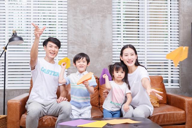 超级宝妈|二孩出生全家人高兴，一个人却藏了起来，这些细节不能忽视