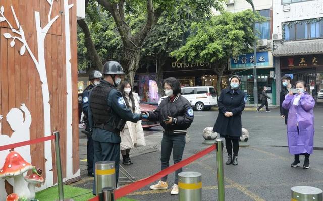 超级宝妈▲复学后，“萌娃”们怎样度过在幼儿园的一天？