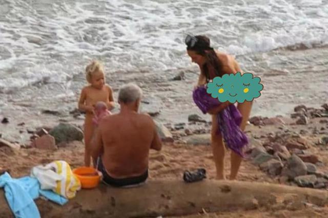 超级宝妈▲“最强悍产妇”在海中游泳生娃，这种方式很少见，网友：不敢尝试