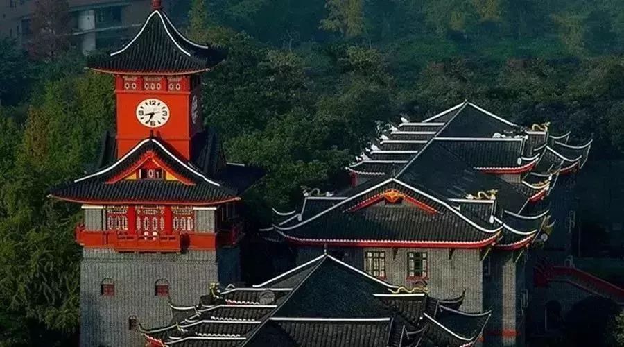 暖先生格调▲看完这些最美大学，我决定今晚再多学1小时！
