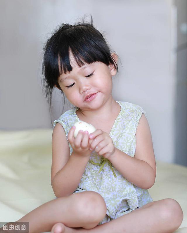 你的育儿经|辟谣！孩子吃鸡蛋会积食，吃多还会损伤脾胃？儿科医生给出了答案