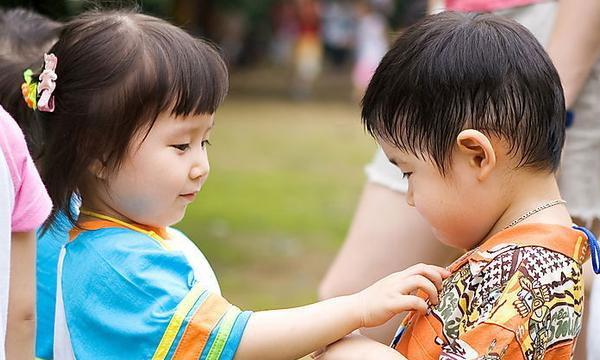 #你的育儿经#如果父母是这两种血型,堪称完美组合,生下的孩子往往智商更高