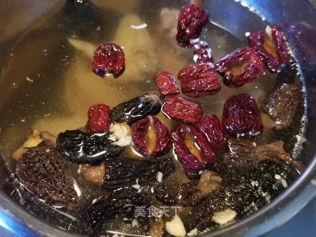 “三九补一冬，来年无病痛！”小寒养生宜温补防寒，调养免疫力