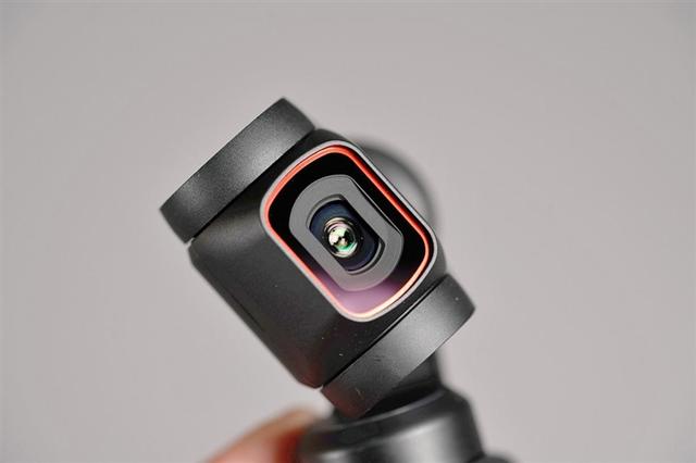 口袋里的云台相机！大疆DJI Pocket 2评测：小白、玩家从此两全