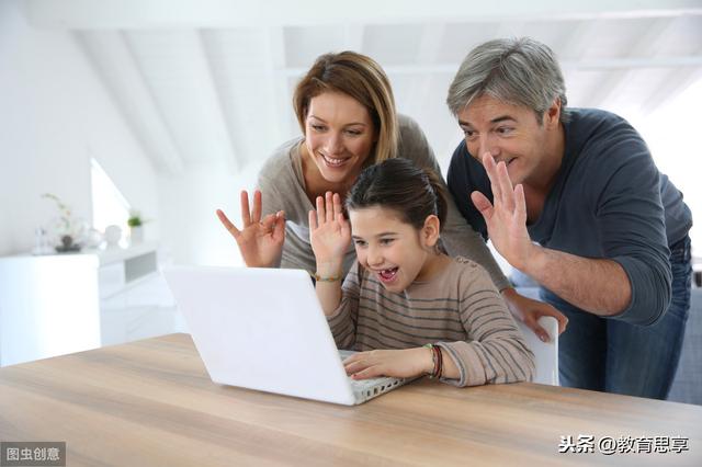 你的育儿经■孩子见人不爱“打招呼”就是没礼貌吗?父母不应强迫,更不能利诱