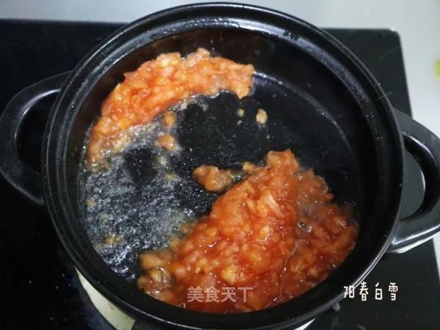 砂锅牛肉番茄米线：酸甜暖胃，好吃又实惠