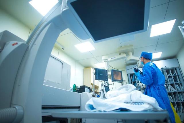 胰腺|针刺一下，明确诊断，这是什么“神”操作