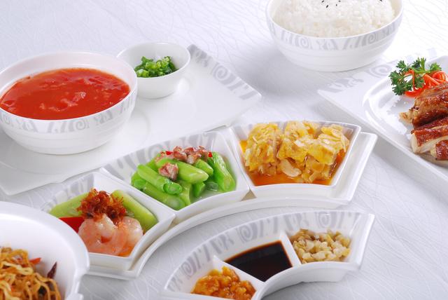 出现5状况，身体或处于亚健康状态，多做3件事，养出健康好身体