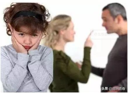 你的育儿经|孩子考试不及格，妈妈刚想批评教育，却不想被孩子一脸眼泪给吓到