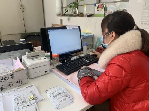 [消费日报网]苏州震泽丝绸产业线上发力加速“蝶变”