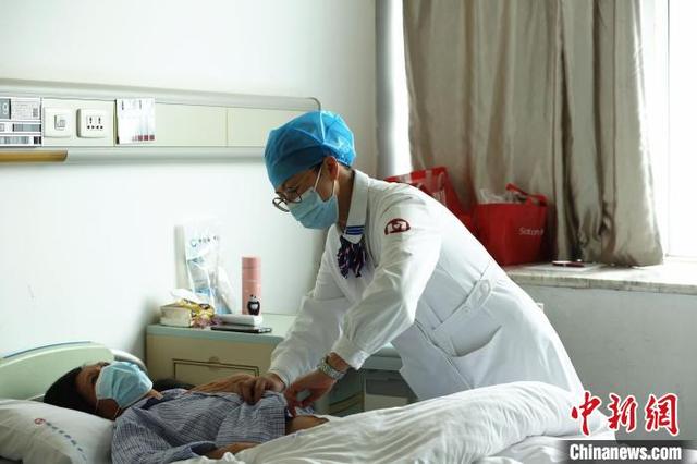 伤口|广西柳州“伤口治疗师”用心抚平患者难以愈合的伤口