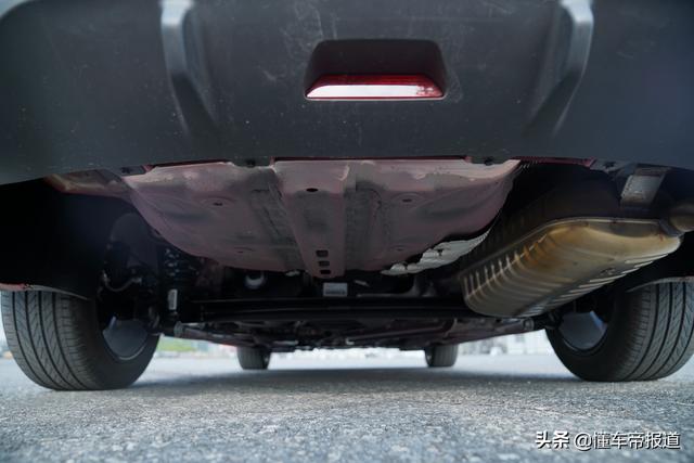 新车｜运动气息扑面而来 抢先体验吉利缤瑞F-TYPE