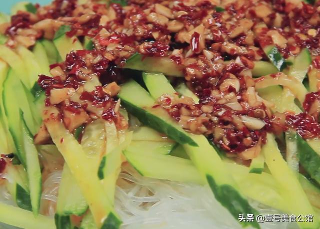 酸辣爽口的凉拌三丝，简单4步就能上桌，营养美味，家人都爱吃