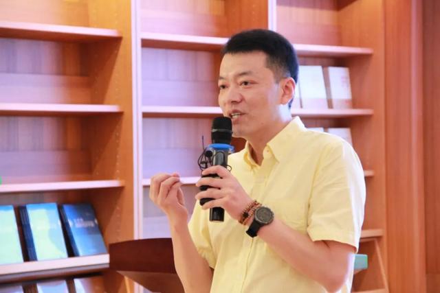 奋斗吧小青年|“同悦书香 相伴成长”亲子阅读主题讲座暨网络评选颁奖活动圆满举办！