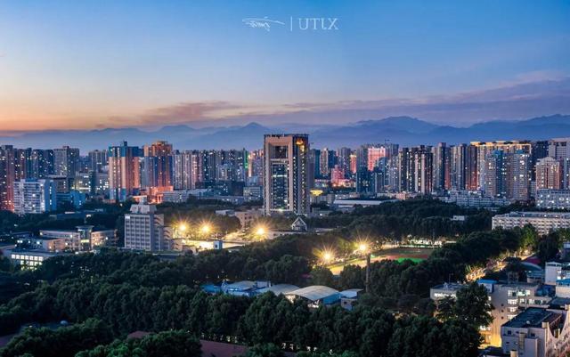 惊艳！从交大学霸到女神CEO，她是首位荣膺这一国际荣誉的中国女性！