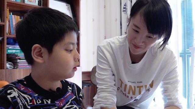 超级宝妈：一上网课就三催四请讨价还价？给孩子规则感和动力感，学习才有效