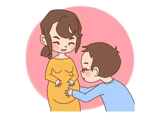 超级宝妈：胎动正欢时，准爸爸一摸，胎儿就不动了，答案让人很暖心