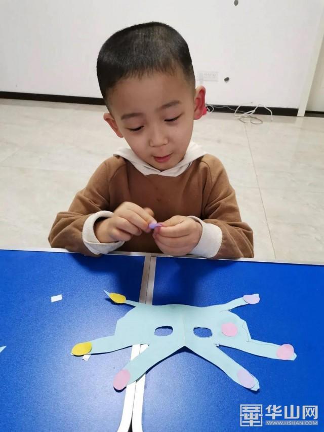 「超级宝妈」疫间家访 云中连线——渭南高新区第一幼儿园教育扶贫在行动