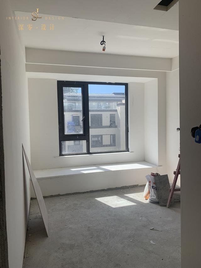 飘窗只能休闲，心有不甘？学国外拓宽当床睡，坐卧收纳一样不落