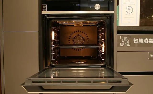 能锁住食物水分的烤箱——卡萨帝温湿双保真烤箱体验