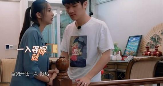 「超级宝妈」何雯娜孕期吃不了油腻，婆婆不停逼她，＂为了孩子没得商量！＂