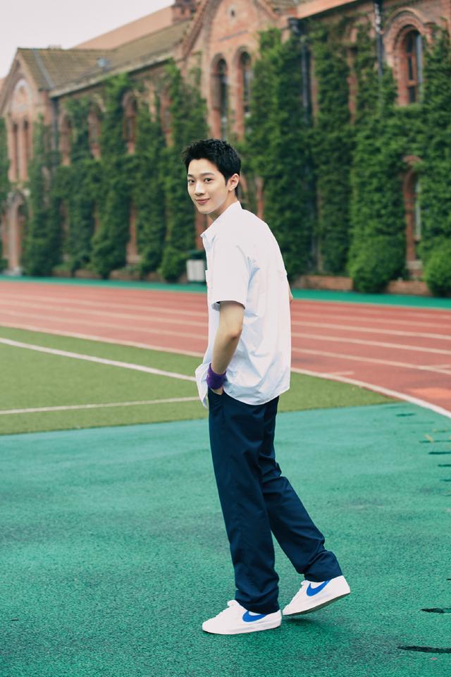 不明白小姐|鹿晗、杨幂、任嘉伦、罗云熙、赖冠霖