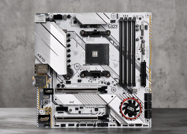 X570主板插两个PCIe 4.0固态 会影响显卡的速度么？