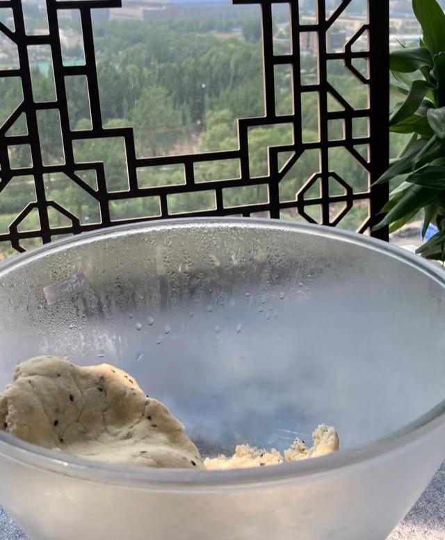 你的育儿经|没有添加剂，咬一口嘎嘣脆！还能满足小宝宝出牙期的不适感