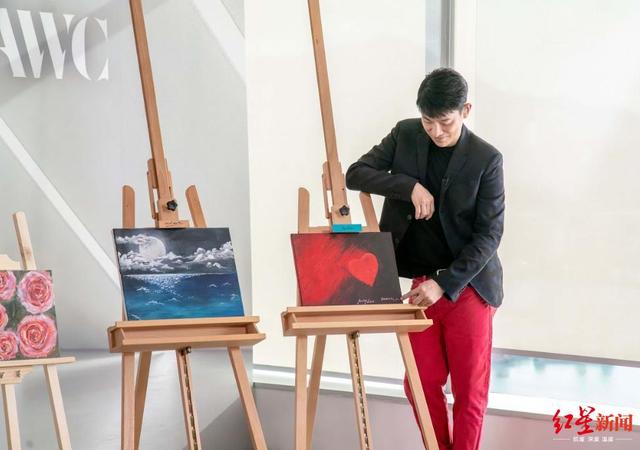 红星新闻|线上与粉丝聚会，刘德华感叹：生了病，多了皱纹，长了白发