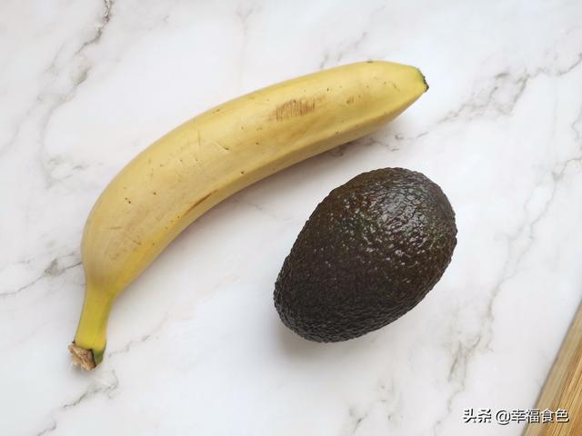 超级宝妈■孩子不吃牛油果怎么办?只需要加半根香蕉,口感更好,孩子也喜欢