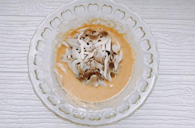 不加一滴油的烤箱版酥炸袖珍菇，酥脆不油腻，小朋友都喜欢