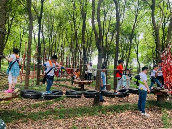 光明网|哈哈哈……放肆撒野后，这些嘉定娃娃一个个都成了“土味泥娃娃”→